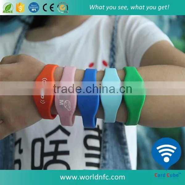 ISO 14443A HF Chip waterproof RFID Silicone wristband / NFC silicone bracelet -NTAG 213