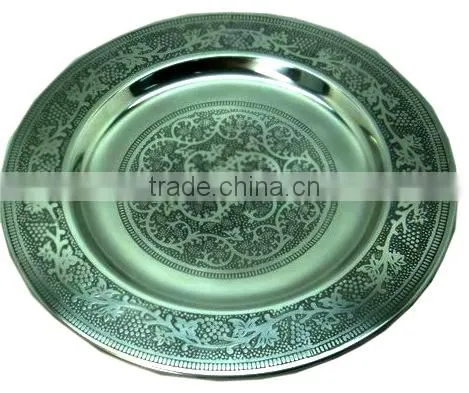Newly Design Tableware Embossed Charger Metal Plate