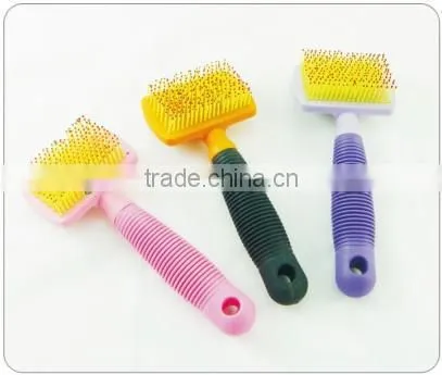 plastic handle pet comb