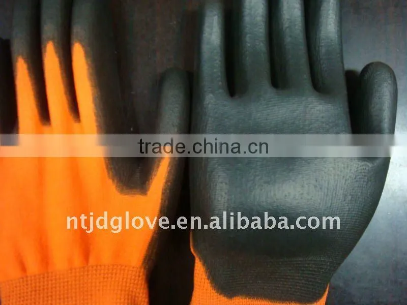 Soft /13G 100% orange nylon palm coated black pu glove/ pu glove