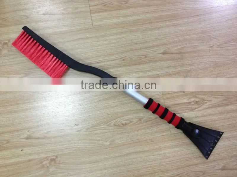 Plastic Long handle Car Cleaning Snow Brush with comfort grip