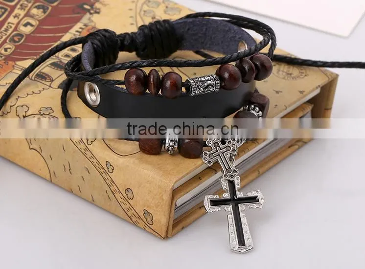 Factory price retro handmade alibaba leather mens bracelets