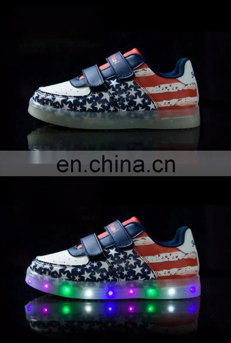 Wholesale kids shoes children's yeezy glowing shoes 2016