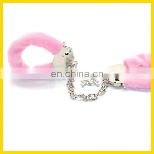 2015 new style pink color plush handcuffs