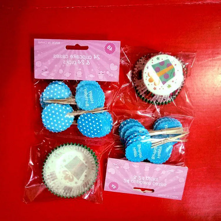 Coloured cupcake kit cupcake case and picks