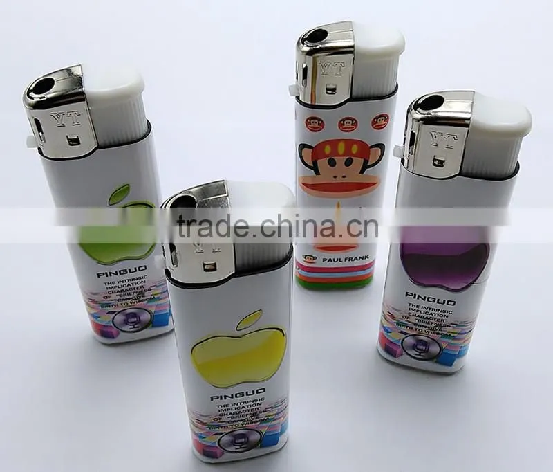 2016 Good quality colored customized cricket lighter