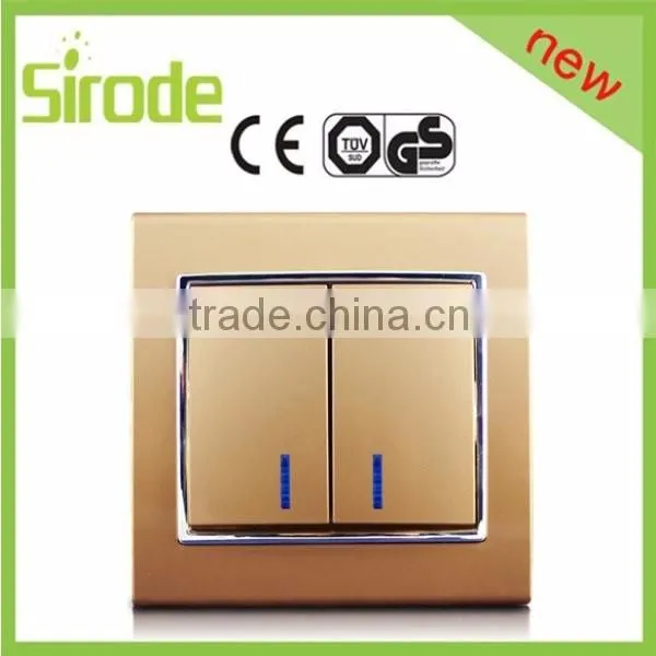 waterproof Power Usage Plug Socket Outlet with shelter