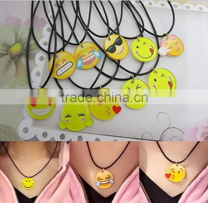 Wholesale IN STOCK 2016 New Emoji Smile Leather Necklace for Best Friends