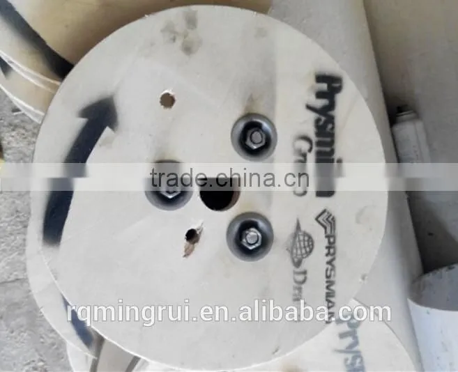 Wooden Cable Drum Roller