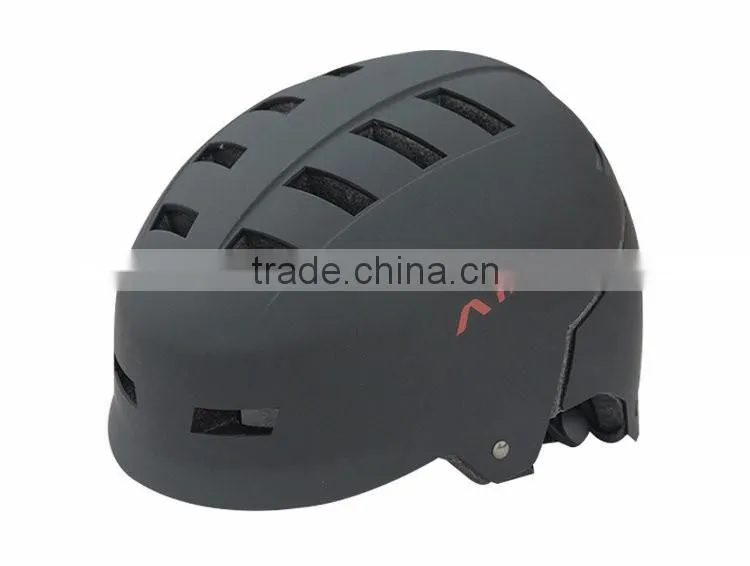 Modern Classic Style Widely Used Climbing Helmet