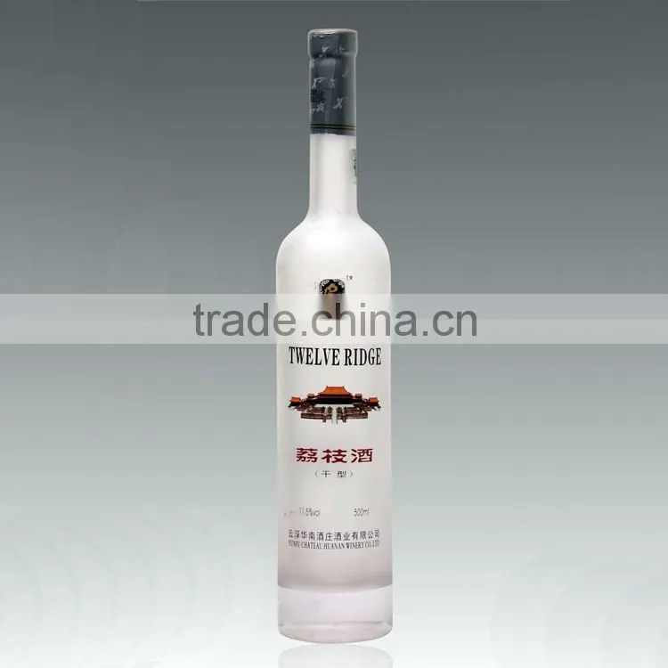 Hot selling boston shape liquor bottles fancy frosted beverage bottle spray printing bottles