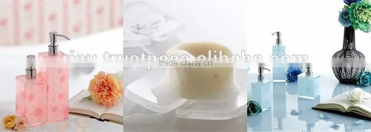 Stylish non slip cutting board with antibacterial