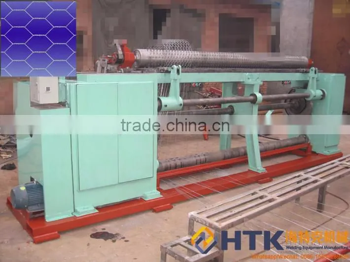 Straight and reverse twisted hexagonal wire mesh machine