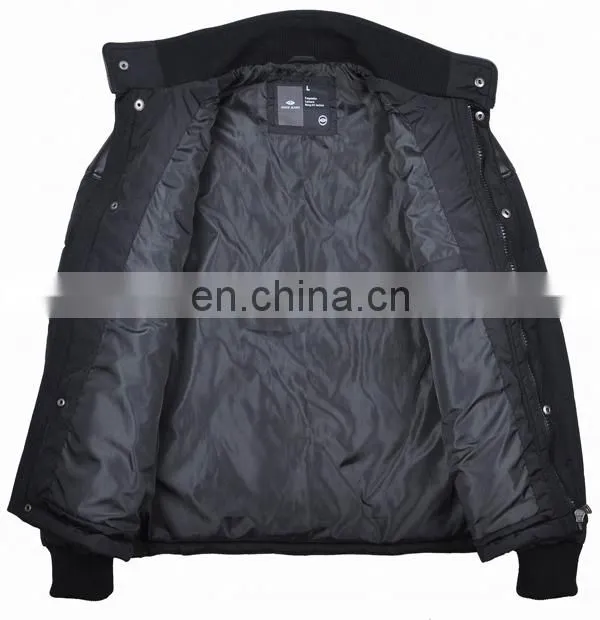 2015 new model fashion designclear garment bags with pockets