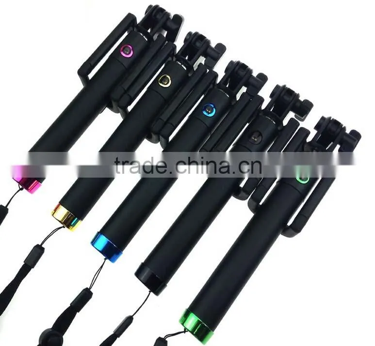 New products flexibile mini selfie stick with cable