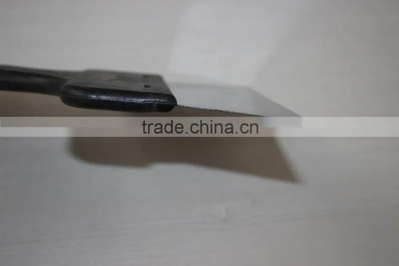 Wall scraper with PC handle