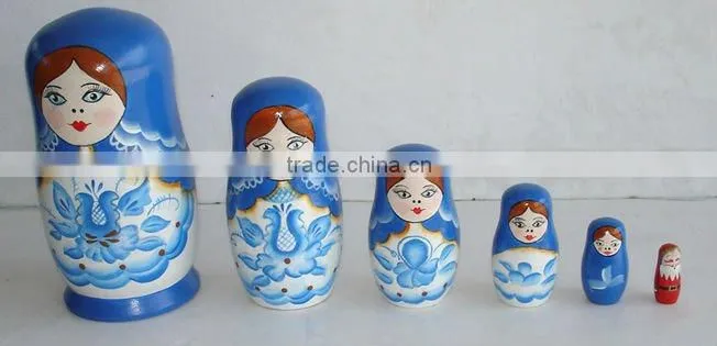 Wooden nesting doll/Matryoshka Doll,/Babushka doll