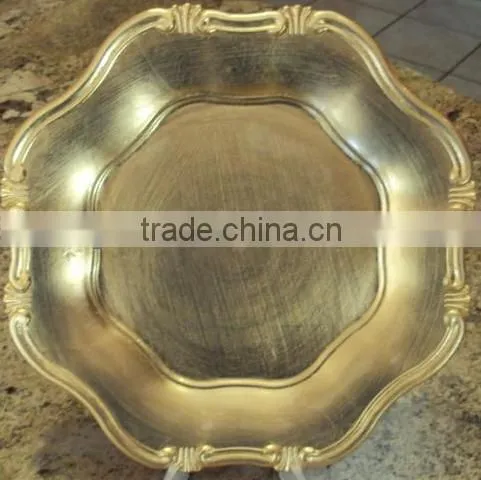Plastic antique decorative baroque plates