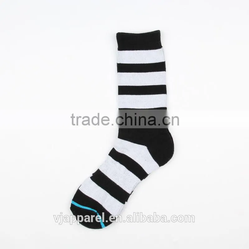 Design Multi-Color Fashion Stripe Mens Women's Socks