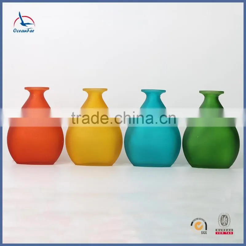 Colored Custom Glass Mini Vase Wholesale Elegant Centrepiece Vases