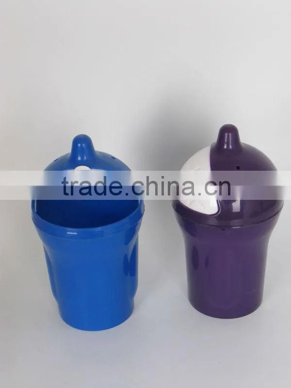 plastic sute trash can