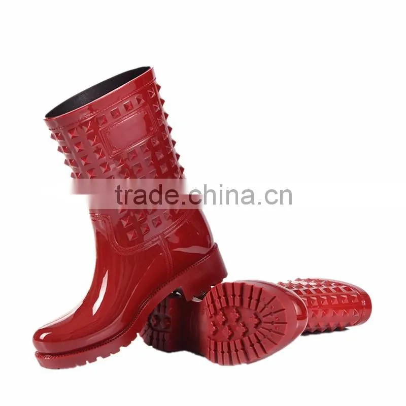 Green Pvc Material Waterproof Rain Boots Rainshoes for Women Ladies