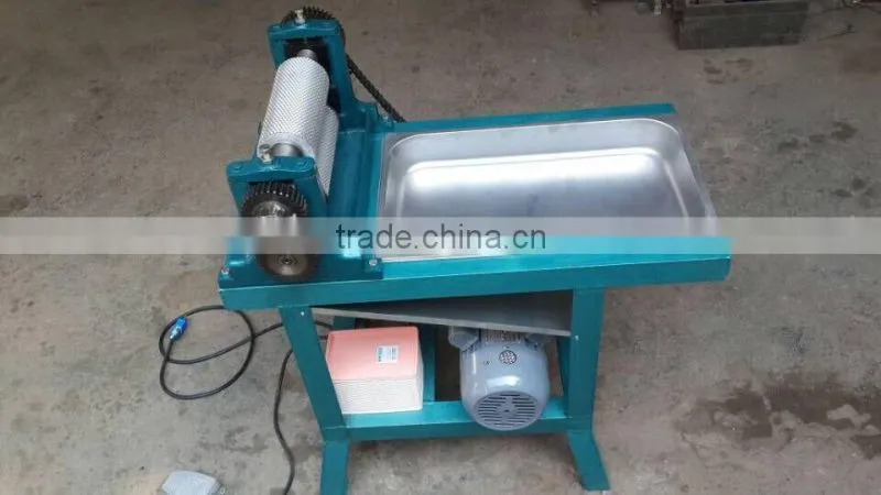 electric beeswax foundation mill/beeswax machine for sale