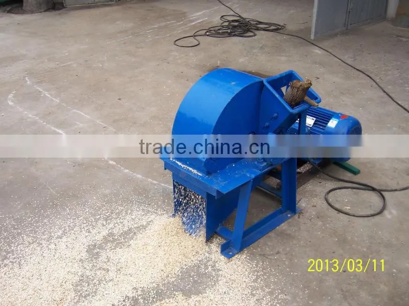 2016 most popular low price wood crusher machine / straw crusher machine