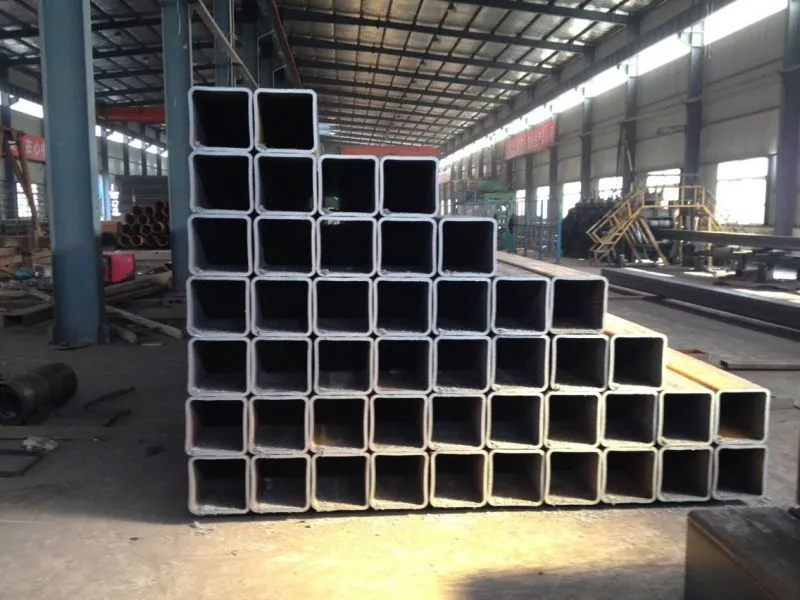 16Mn Iron square Pipe Factory Prices Iron Pipe 6 Meter