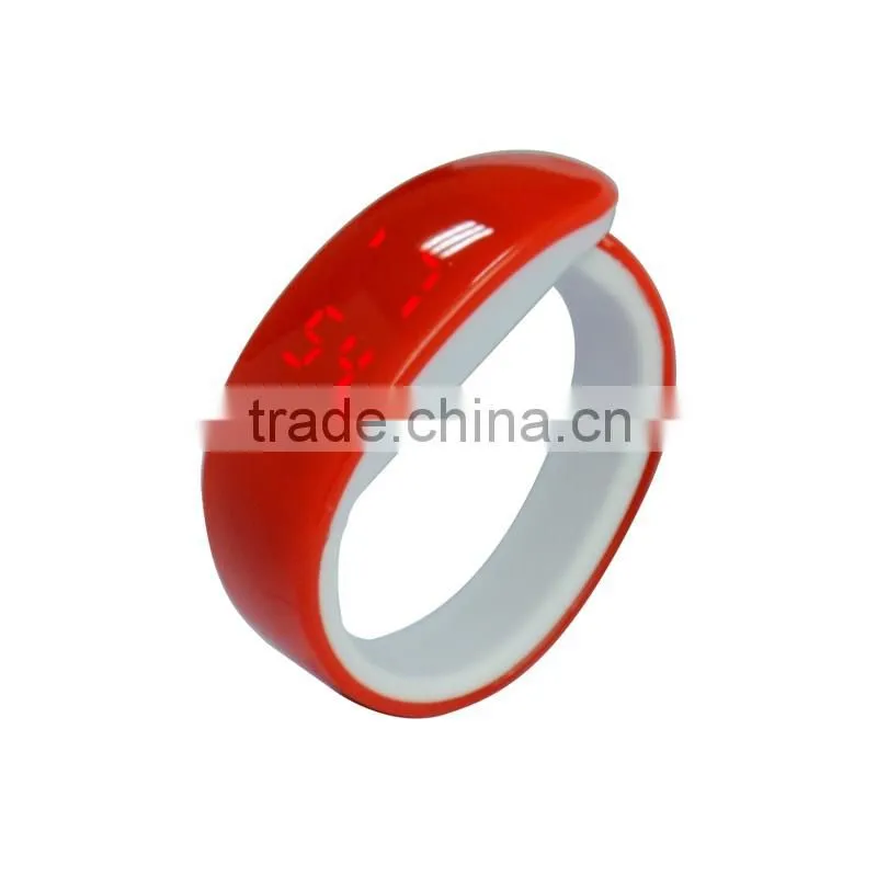 New Fashion Unisex Sport Touch Digital LED Silicone Bracelet Wrist Watch Wholesale
