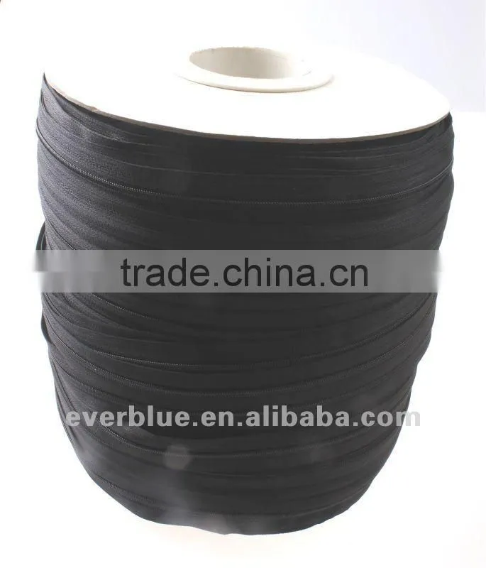 No.3 Nylon zipper long chain
