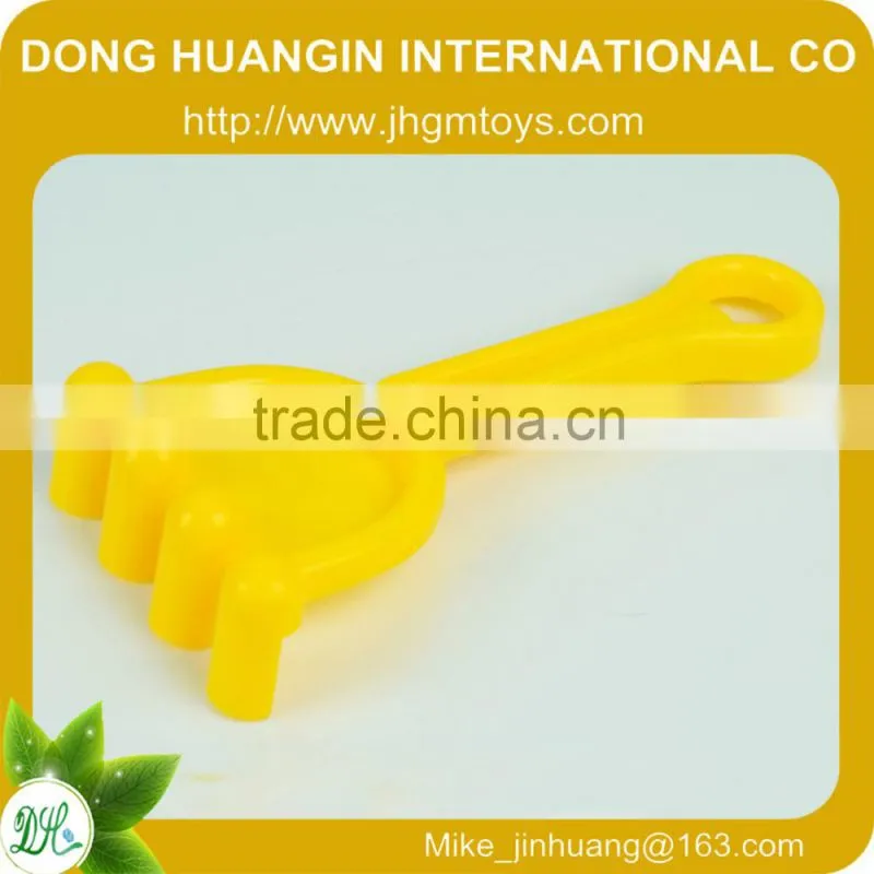 2013 hot sale promotion sand digger toy