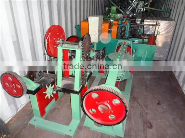 Best sale normal twisting barb wire fence factory