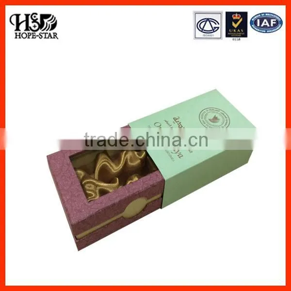 2014 new product luxury paper packaging perfume box &silk white foam cosmetics containers