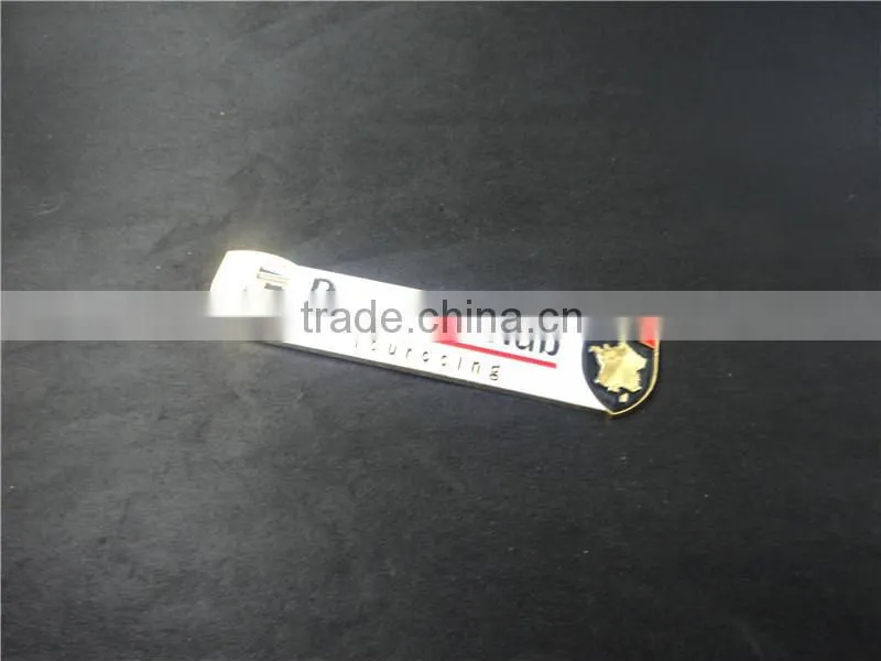 car emblem badges