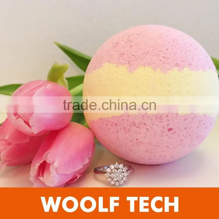 Natural colorful Fizzy Bath Bomb with essential oils good for spa