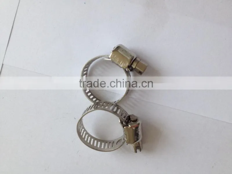 clamp style wire wreath frame for clamp style wire wreath frame with ear grips