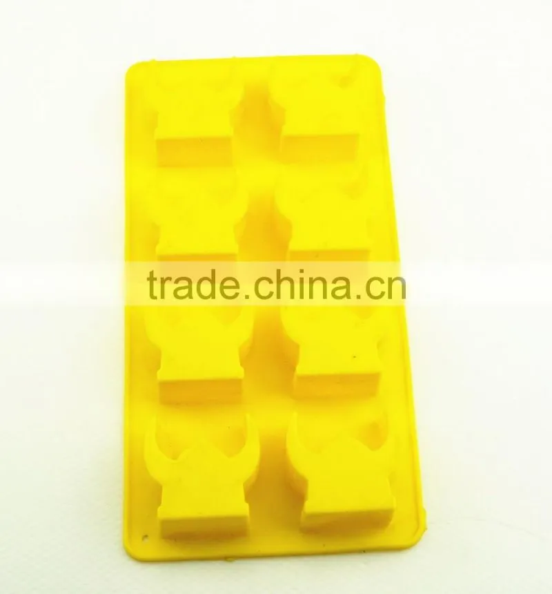 11195 cow head shaped silicone chocolate mould and mold