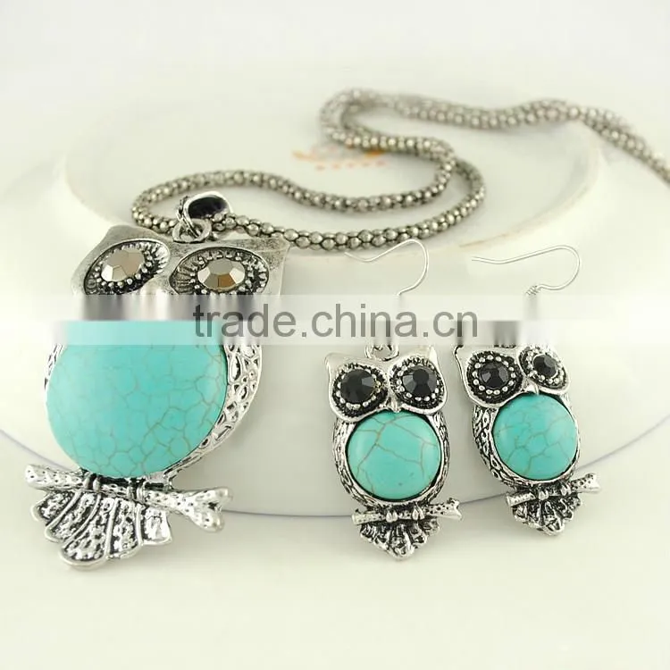 Antique Owl Pendant Silver Plated Turquoise Dangle Earrings Chain Necklace Set