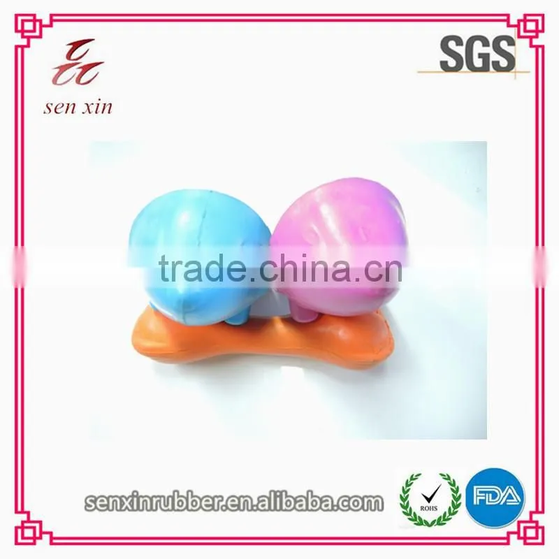 2016 new hot sale cat nontoxic natural rubber pet toys cat bath gifts set