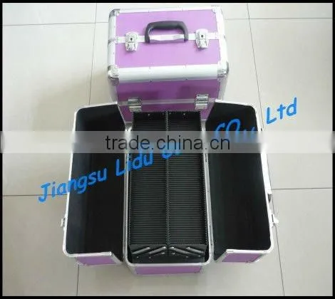 Protable aluminum cosmetic case