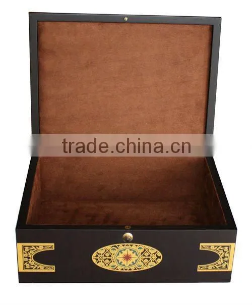 Custom-made Ttophy and Quran Cases