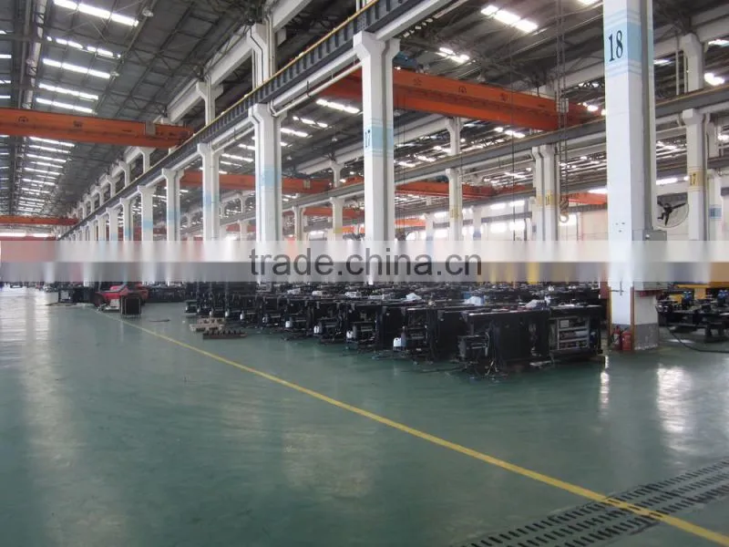 Automatic vertical injection molding machine
