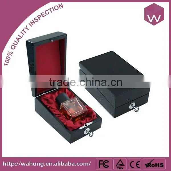 Custom Logo Large KeyLock Wood Veneer Wooden Perfume Gift Box Design