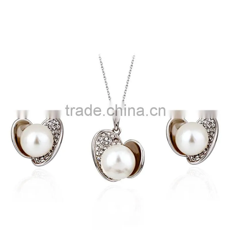 Plated White Gold Wholesale Price Fashion Freshwater Pearl Accessories