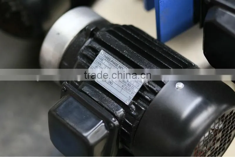 high quality woodwroking sliding table saw machinery with scoring blade