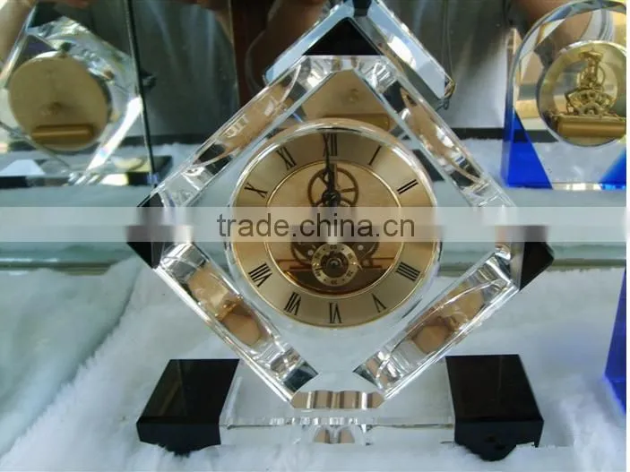 Fabulous and transparent crystal clock