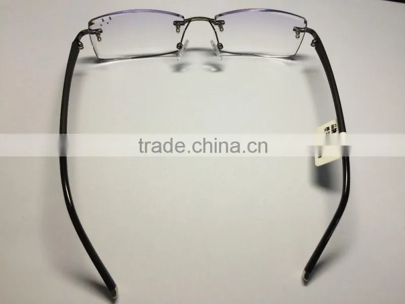 2016 Beautiful style optic diamond cut glasses 8841