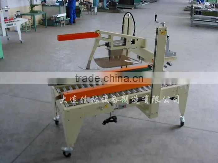 Automatic Flaps Folding And Carton Sealer