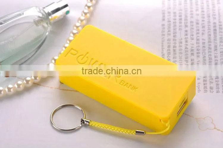 L310 Hot selling Universal External 5200mah perfume portable smart power bank with ROHS, CE, FCC approval, external charger